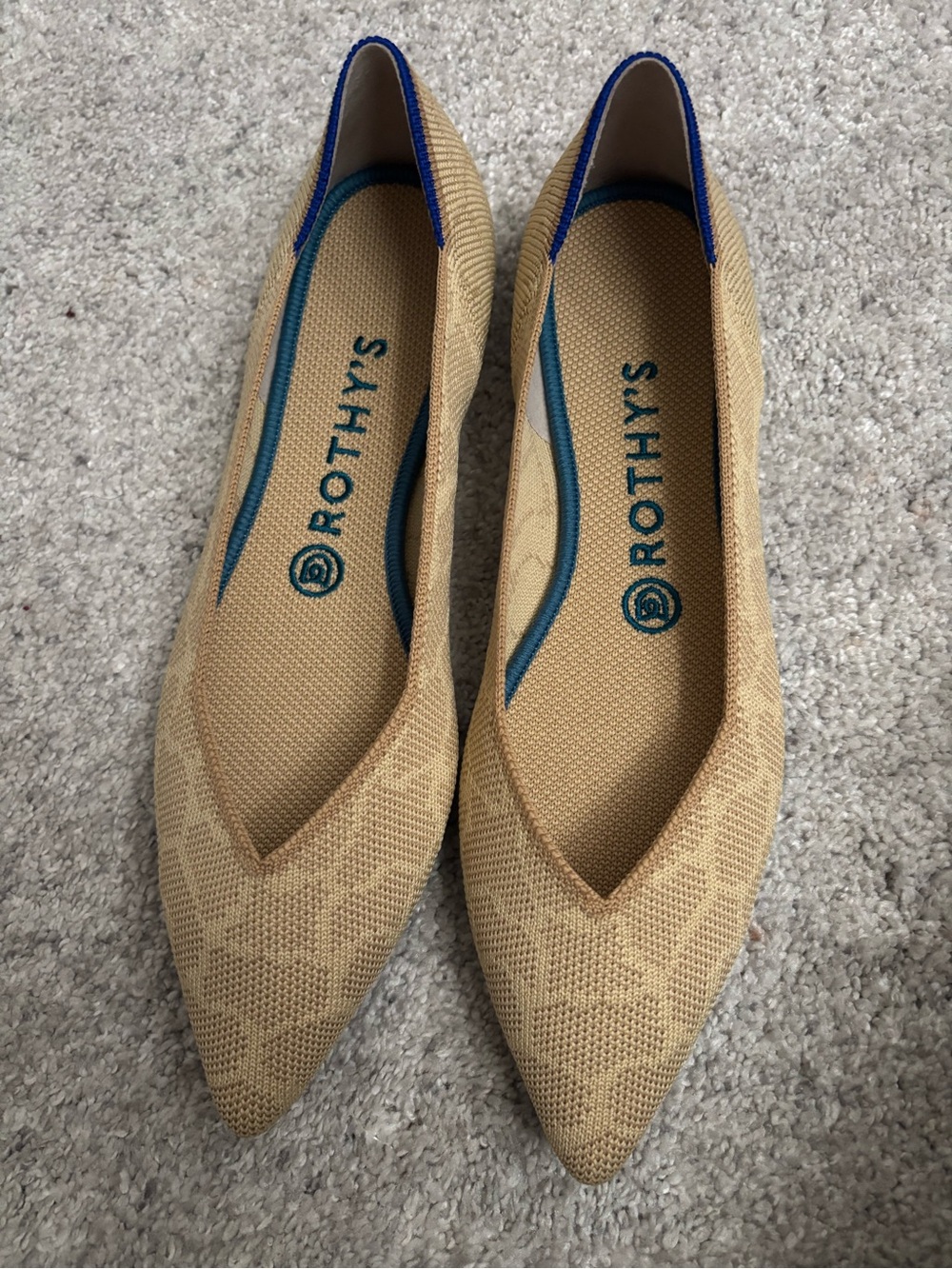 Sold-Rothy's Pointed Knit Flats in Beige with Blue Trim. New without box